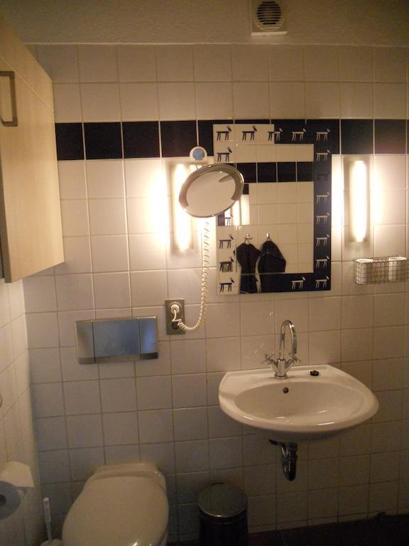 Haus Am See In Kleinzerlang Extérieur photo