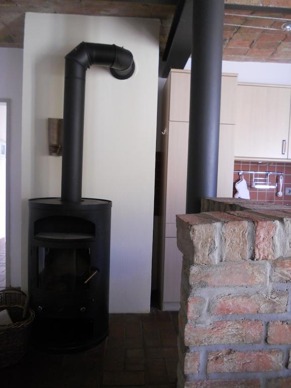 Haus Am See In Kleinzerlang Extérieur photo